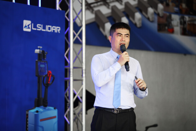 　　东南亚事业部总经理周志强先生