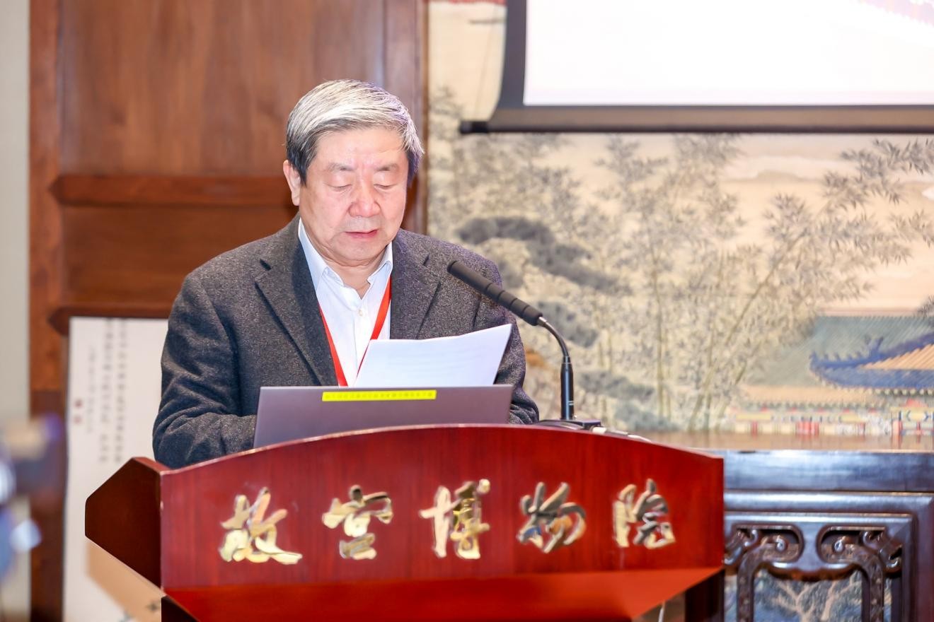 　　国家文物局原党组副书记、副局长中国文物保护基金会罗哲文基金管理委员会顾问 张柏