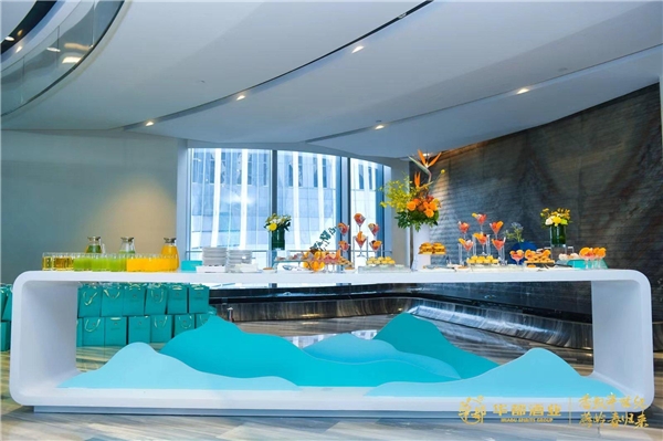 　　▲发布会现场(滑动展示)