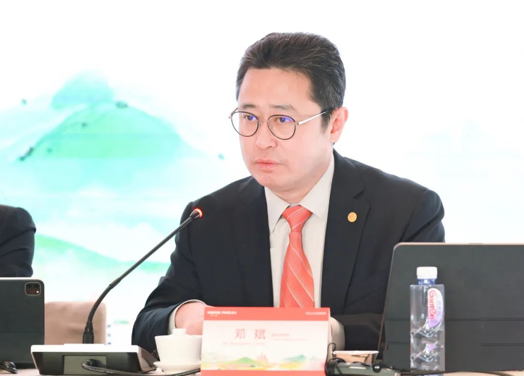 专访平安集团首席投资官邓斌:用战略配置保持定力,博取跨周期收益