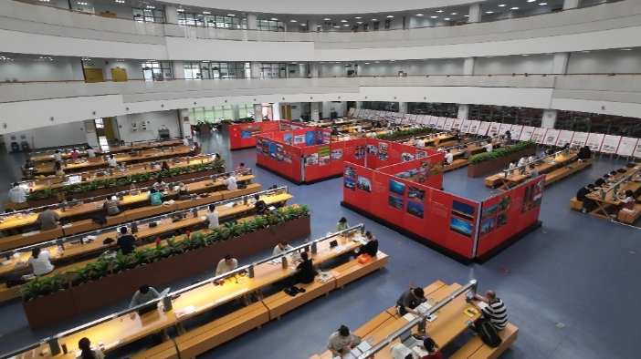 广东财经大学图书馆。通讯员供图