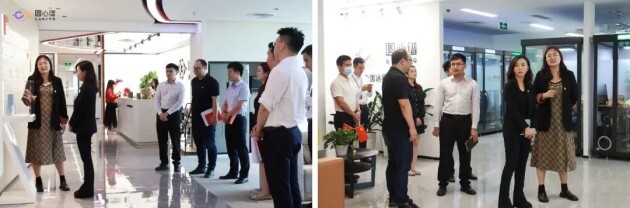 △领导一行参观圆心谱