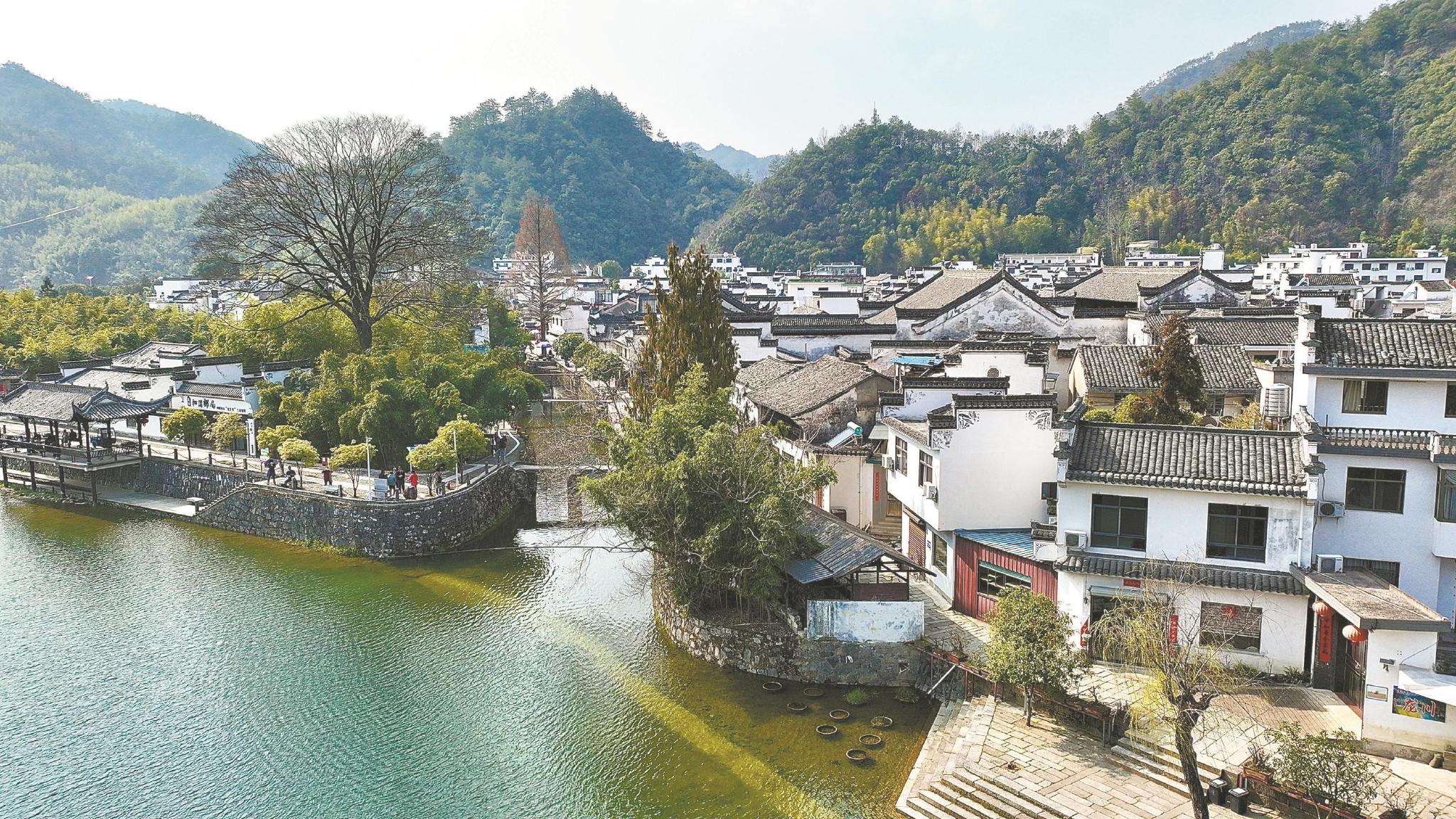 绩溪龙川景色如画. 本报通讯员 钱 鸣 摄
