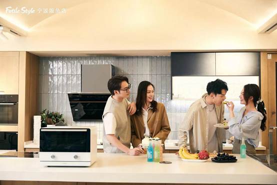 　　(来源：新视线)