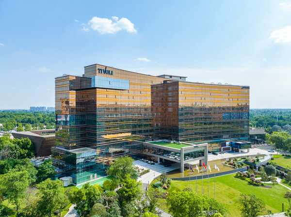 　　成都非遗博览园缇沃丽酒店及盛橡服务式公寓外观