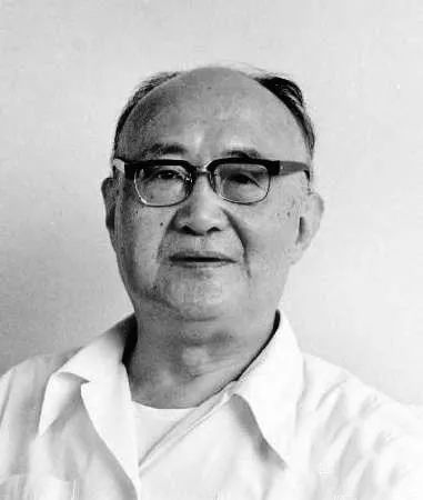 学术大师与中央党校 | 在党校教学中开创近代史研究的新体系——胡绳