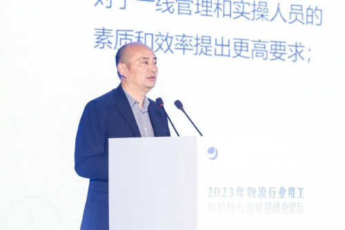 　　△ 申通快递人资运营支持部负责人 刘鹏