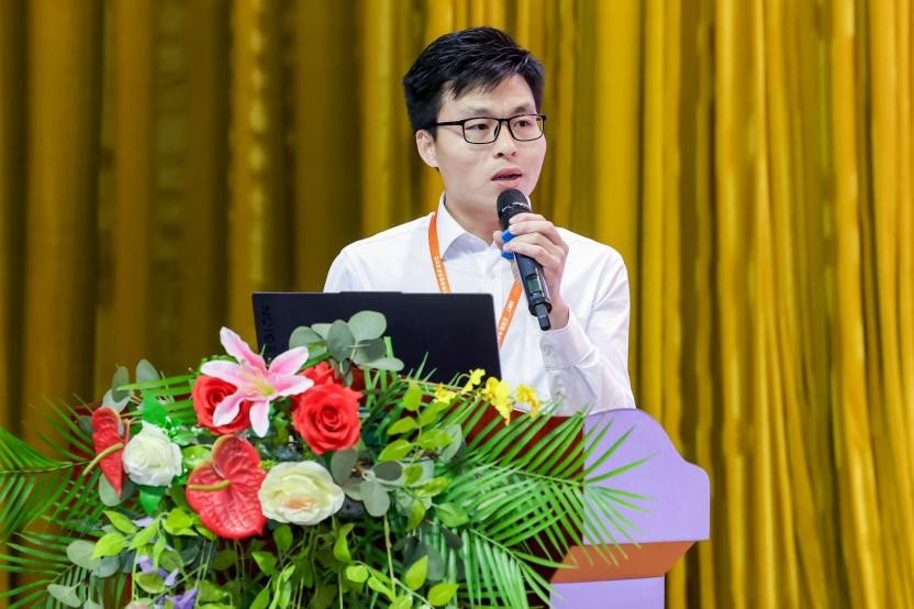 　　图丨深圳市艾迪思特信息技术有限公司总经理助理胡让城