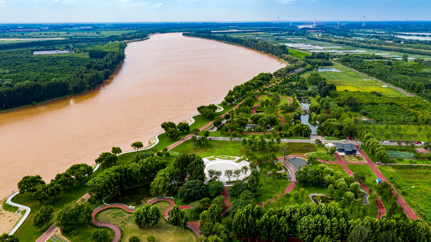 儒商大会看滨州(之二):"融情融智,聚心聚力"建设"创新创富,创业新城"