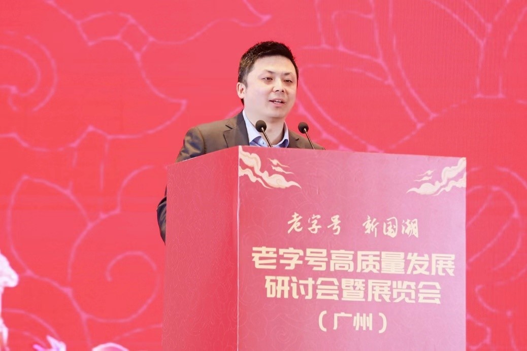 　　图：迈迪品牌咨询总经理尚晓鸣发表主旨演讲