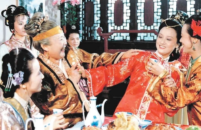 锦衣夜行却天地同辉红楼梦中的那些华服