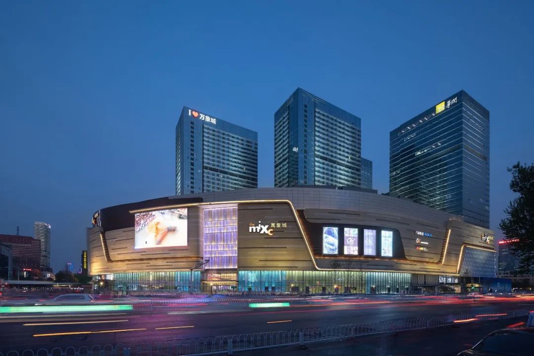 图1 石家庄华润万象城外景