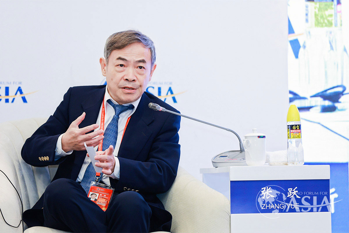 远大集团董事长兼总裁张跃出席论坛 图片来源:主办方