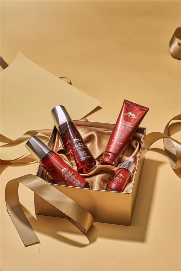 　　植物医生高山红茶系列