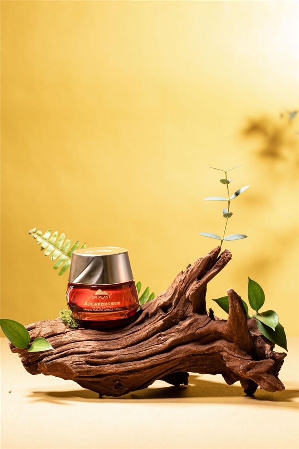 　　植物医生高山红茶精萃霜