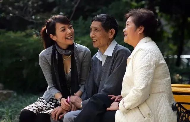 《我的非凡父母》剧照