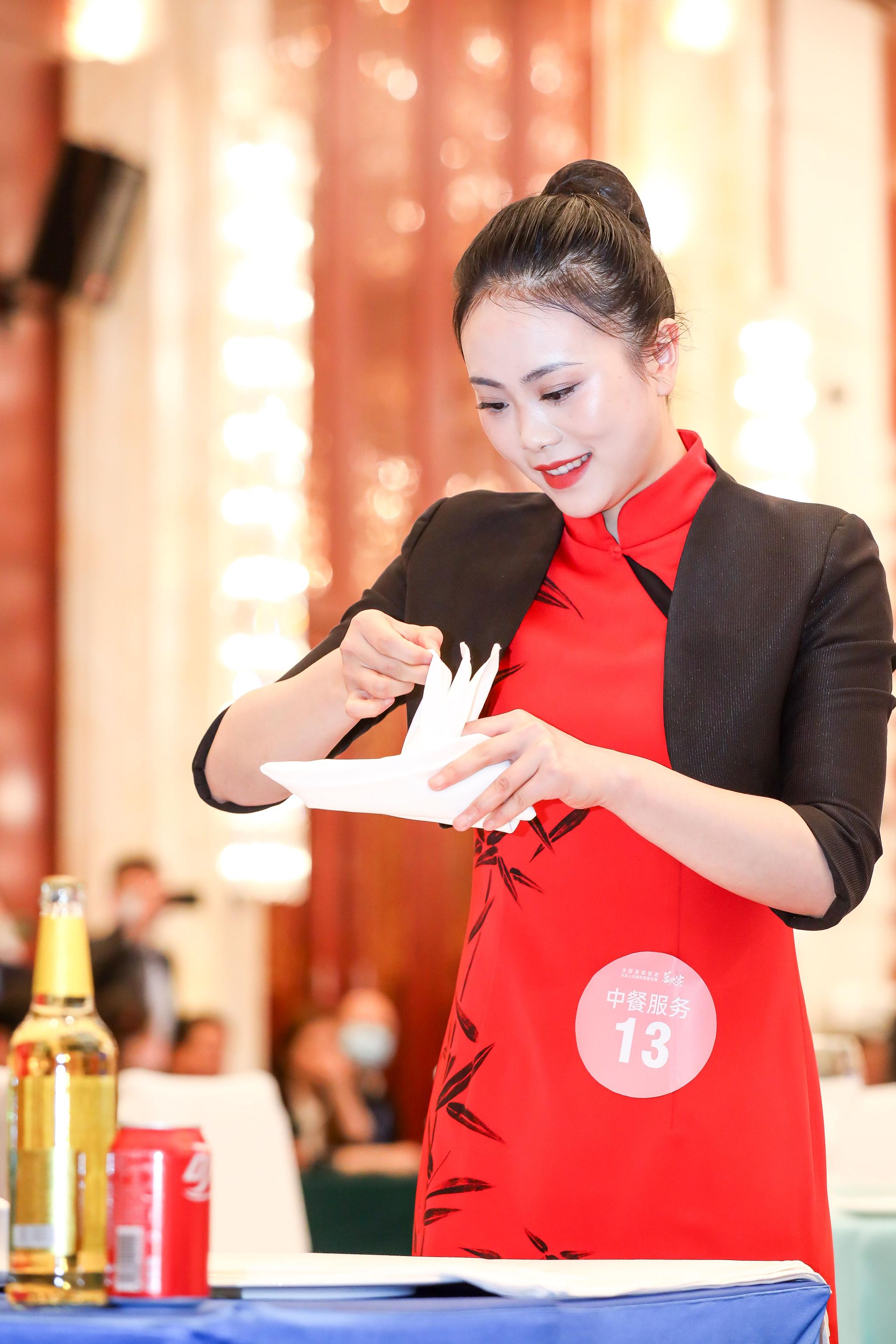 全国星级饭店从业人员服务技能竞赛总决赛在湖北武汉开赛