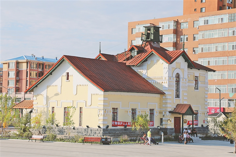 安达站原站长室.