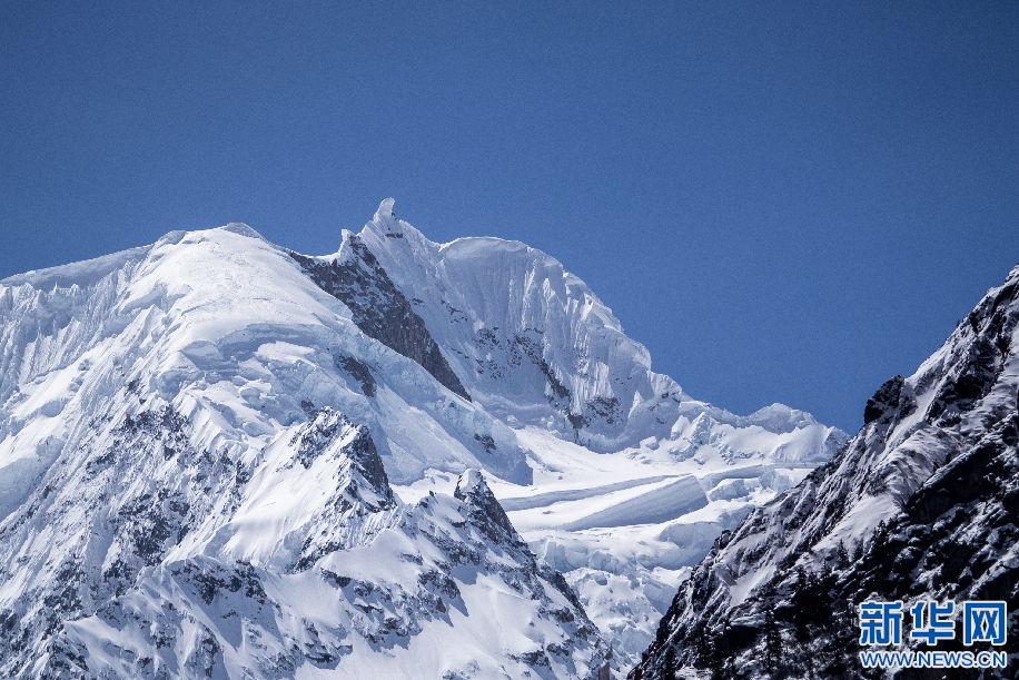 西藏波密:守住"冰川美" 换来"百姓富"