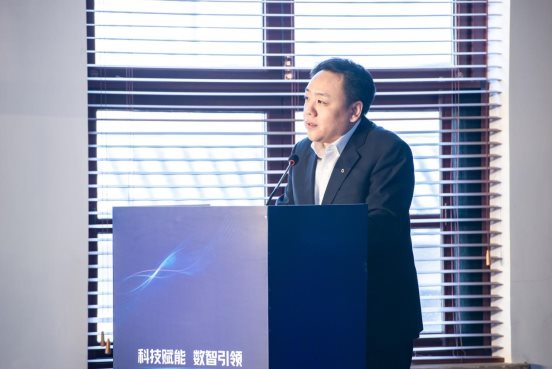 　　(中国建设银行北京市分行副行长姜杰)