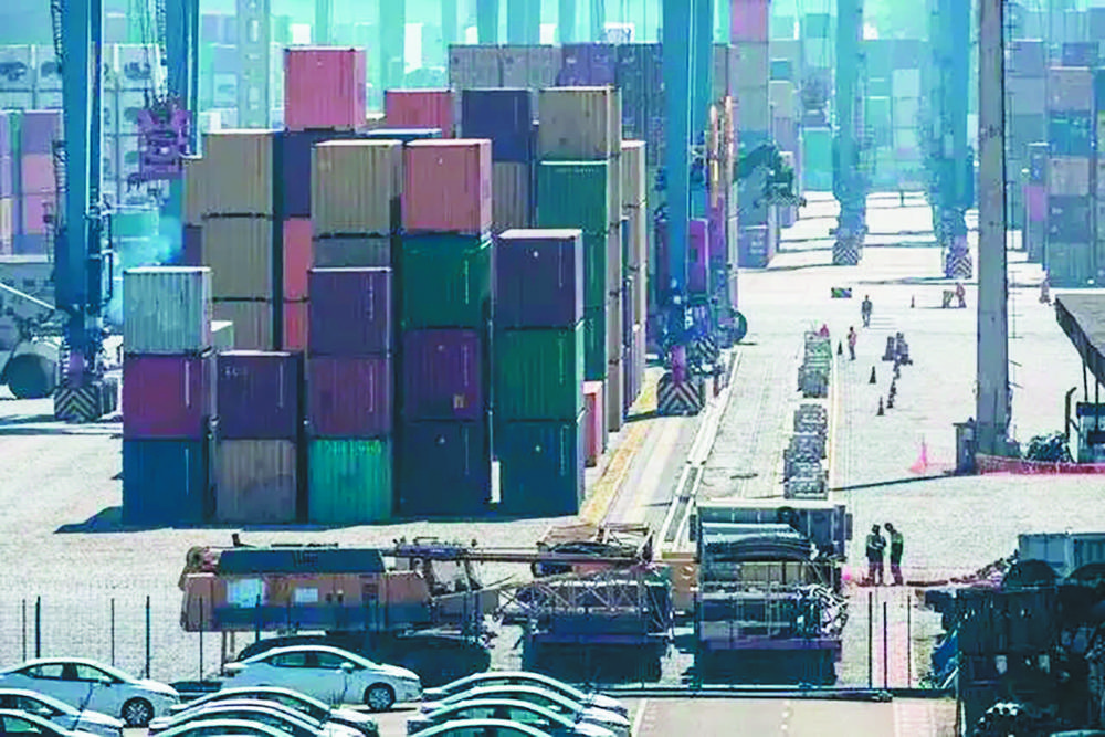 巴西里约热内卢港一处集装箱码头