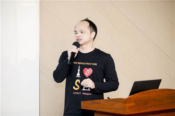 　　九州云 CTO龚永生分享