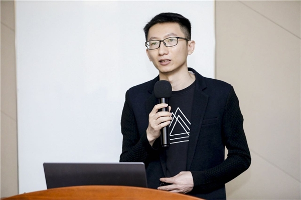 　　中兴新支点操作系统产品部部长莫庆良分享