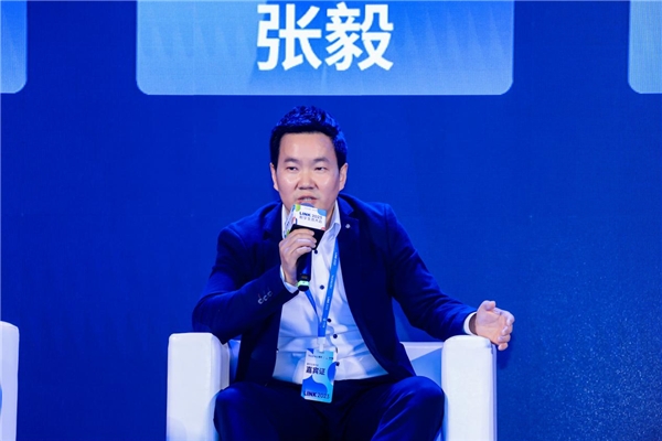 　　千千惠高级副总裁张毅