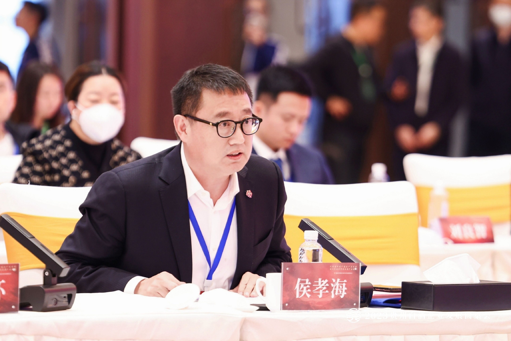 华润啤酒党委书记侯孝海:华润愿意做白酒行业的学习者,学习优秀班级