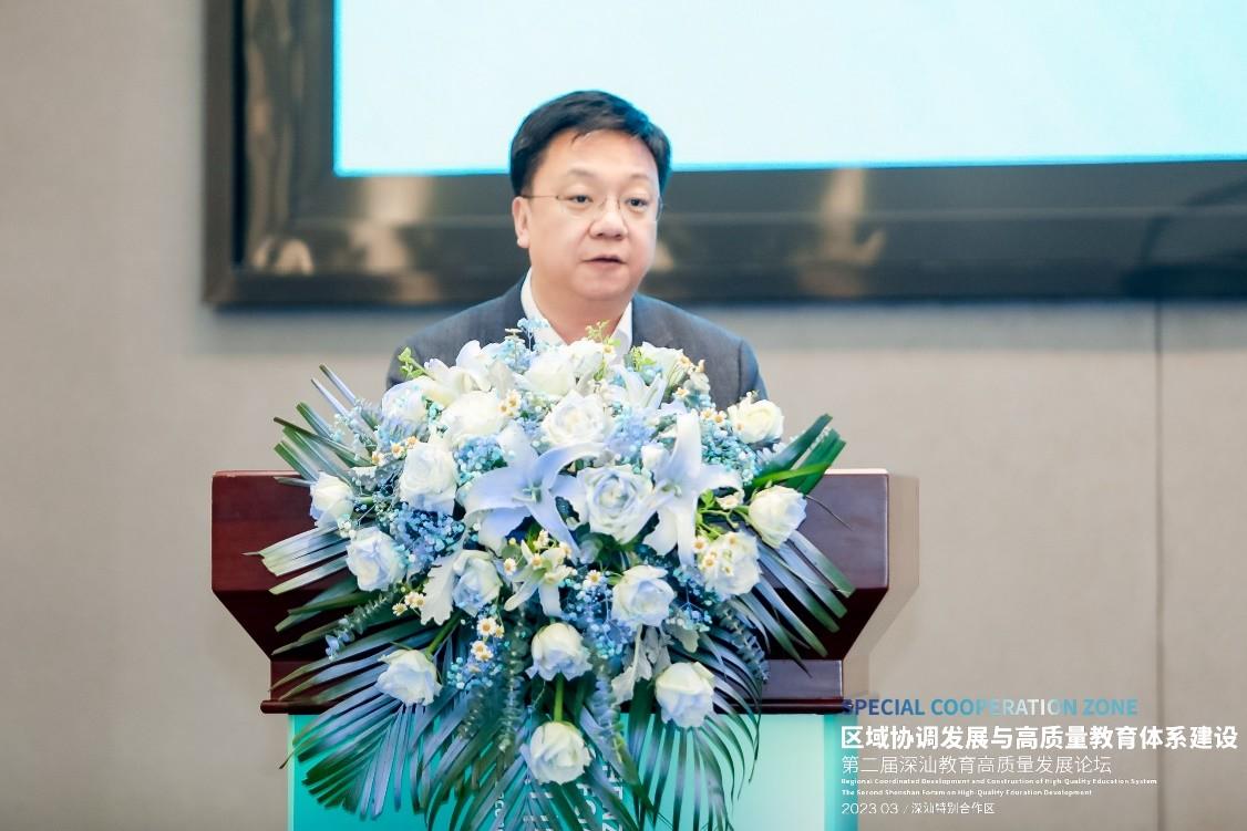 　　中国文化产业发展集团有限公司党委委员、总经理助理王博致辞