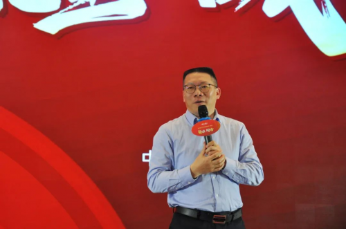 　　煌上煌股份公司副总经理 范旭明