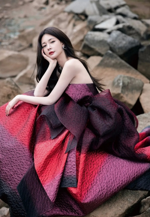 　　(来源：新视线)