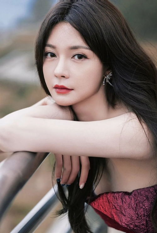 　　(来源：新视线)