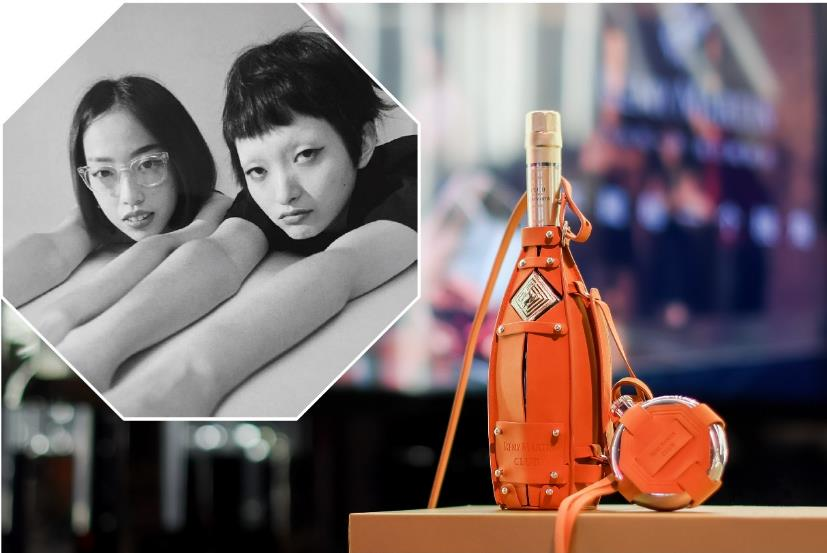 　　图8：共同设计的“反重力专属灵感酒壶与酒包”，成为达人热爱的时尚单品