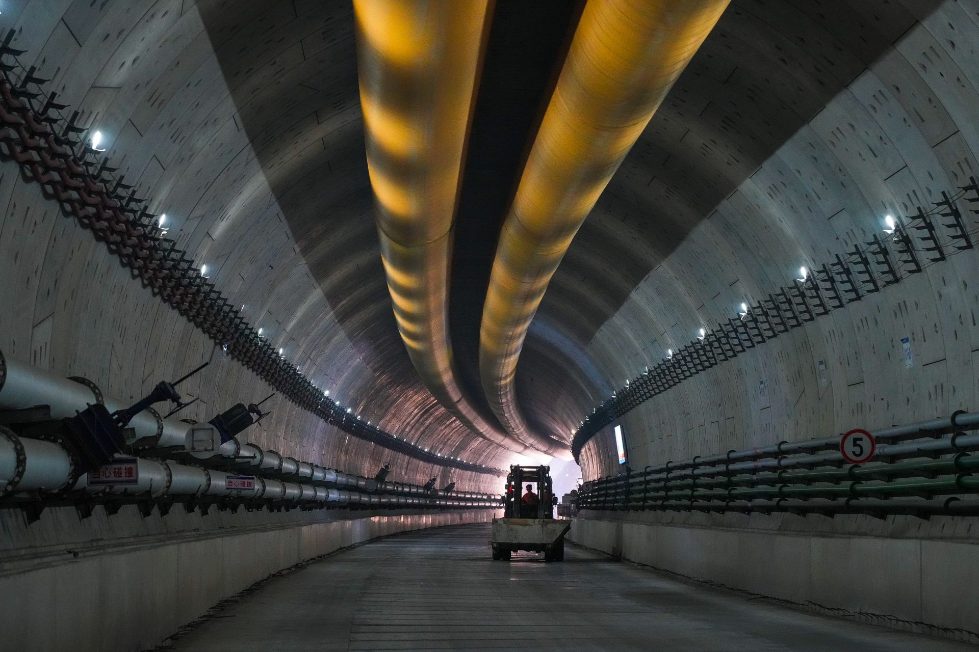 中交地道工程局请求盾构对接冻住单薄区加强冻住与监测施行办法专利进步对接段结构热拆解过程中的冻住壁安全