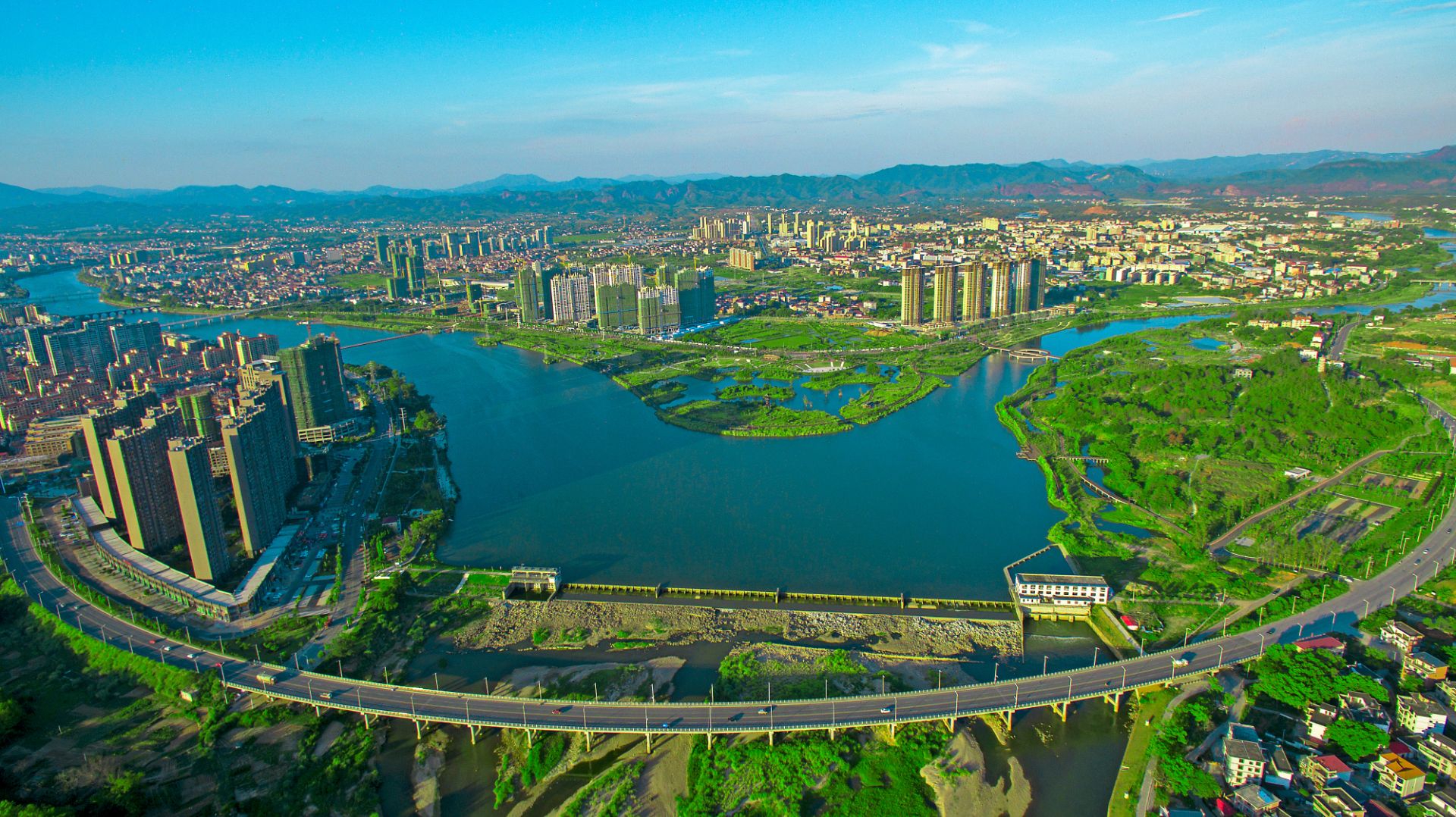 读图| 江西兴国城市绿肺沁人心|江西省_新浪财经_新浪网
