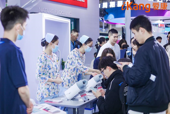 鷹瞳Airdoc人工智能視網膜健康風險評估系統引發圍觀