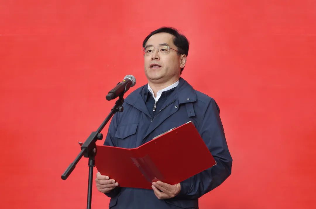 市委书记,市人大常委会主任李洪国,市委副书记,市长王兴柱,市领导