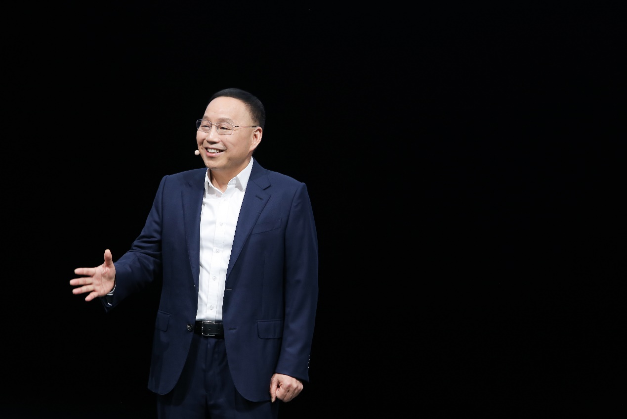 张兴海谈赛力斯高质量发展,必须以用户服务为锚|张