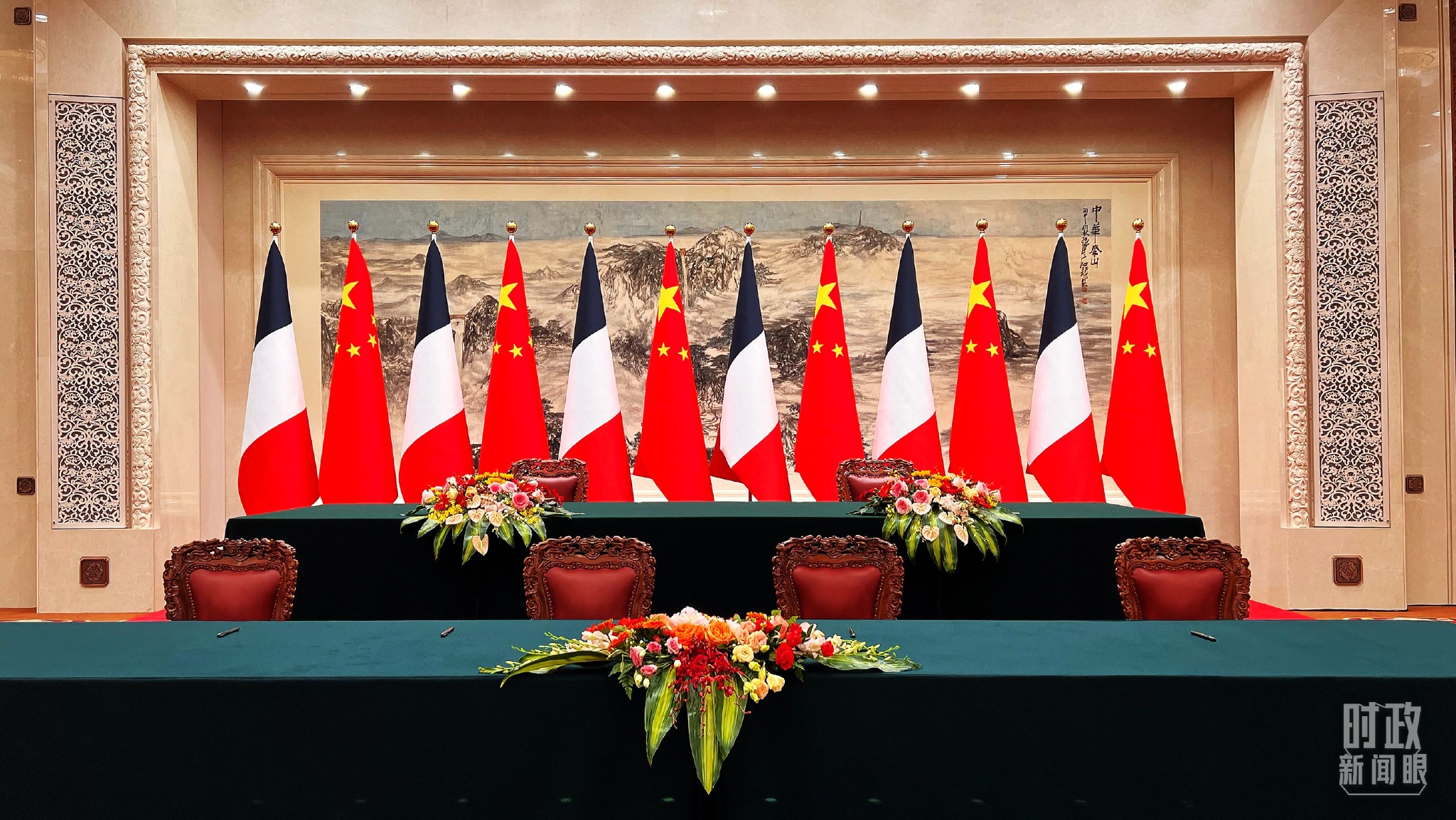 △中法两国元首在这里共同见证签署多项双边合作文件，并共同会见了记者。（总台央视记者张宇拍摄）