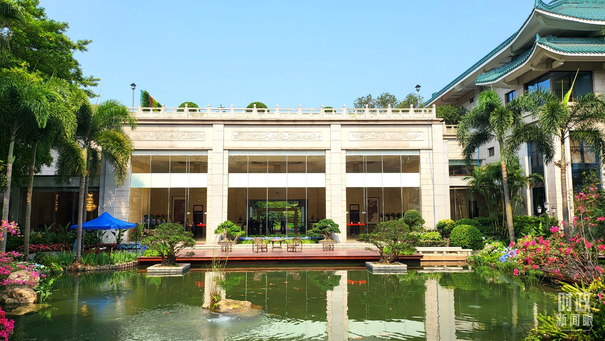 △中法两国元首在这里再次会面。（总台央视记者钟信伟拍摄）