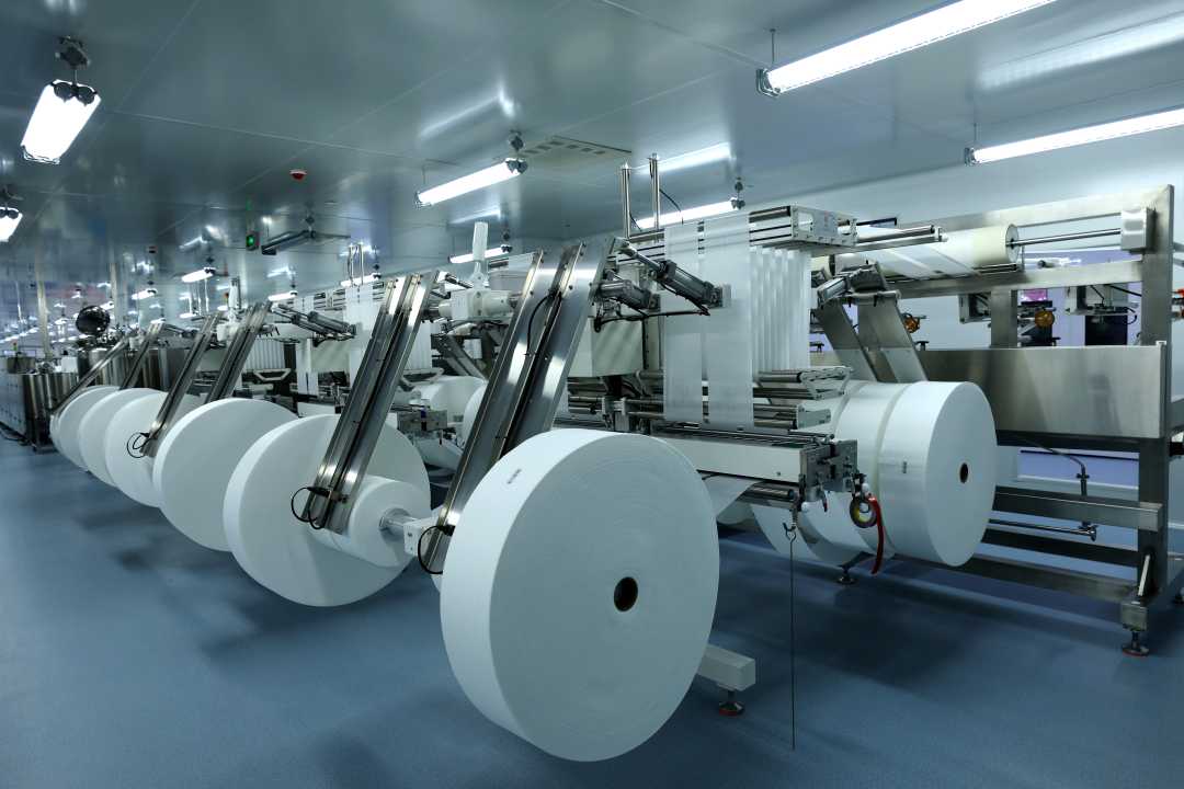 驻马店长荣医疗器械有限公司生产车间.张伟 摄