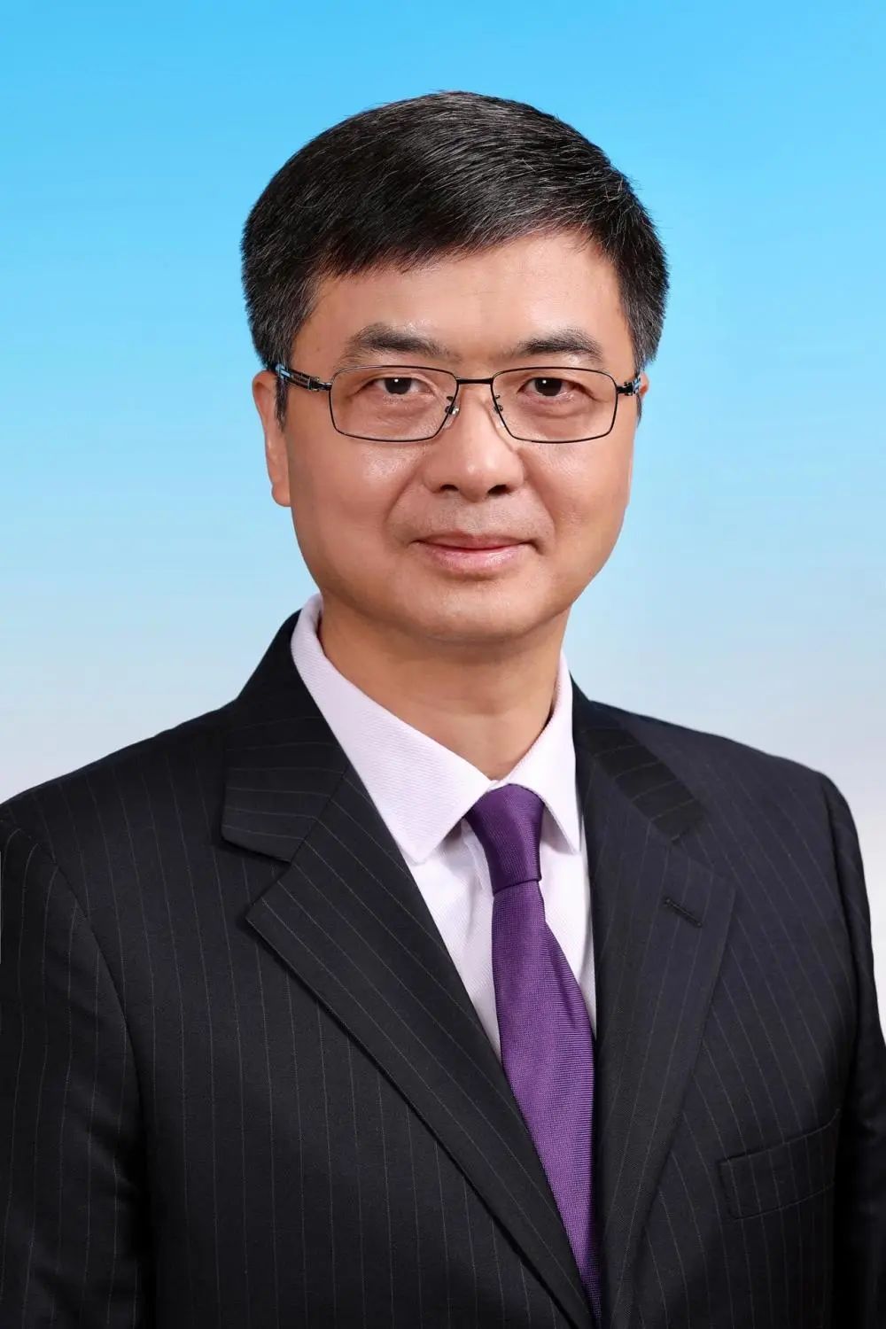 青海省委书记陈刚:打造生态文明高地,建设产业“四地”|青海省_新浪财经_新浪网