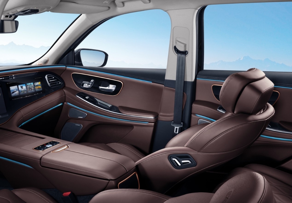 全新一代揽月内饰.星途供图 华龙网发