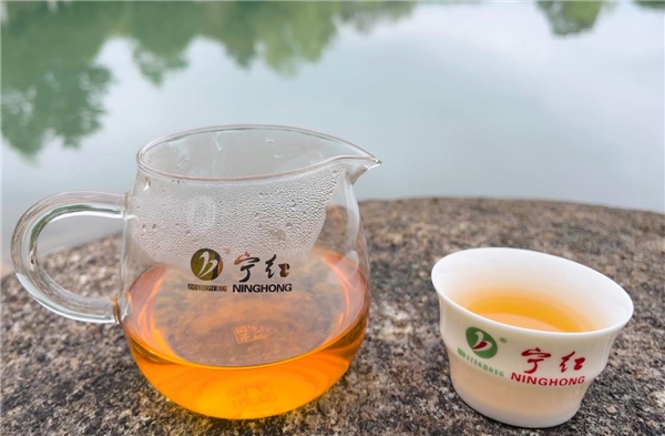 　　(来源：新视线)