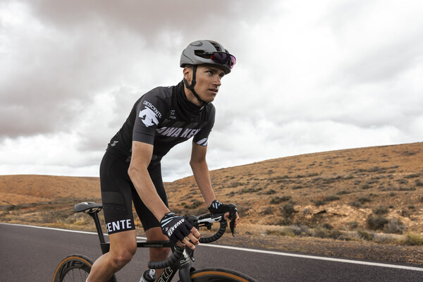 迪桑特awaken 破风者骑行系列