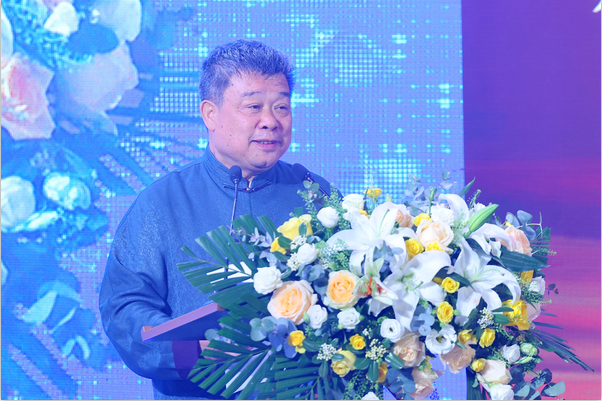 　　茅合酿酒集团、成義燒坊董事长方廷本