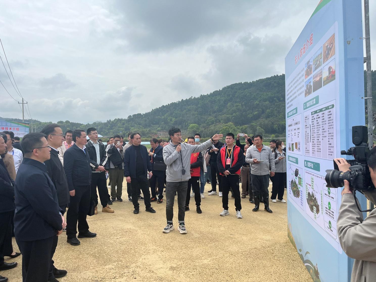 （来源：看头条网）