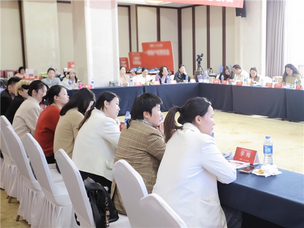 　　狐狸小妖2023首届老板会现场