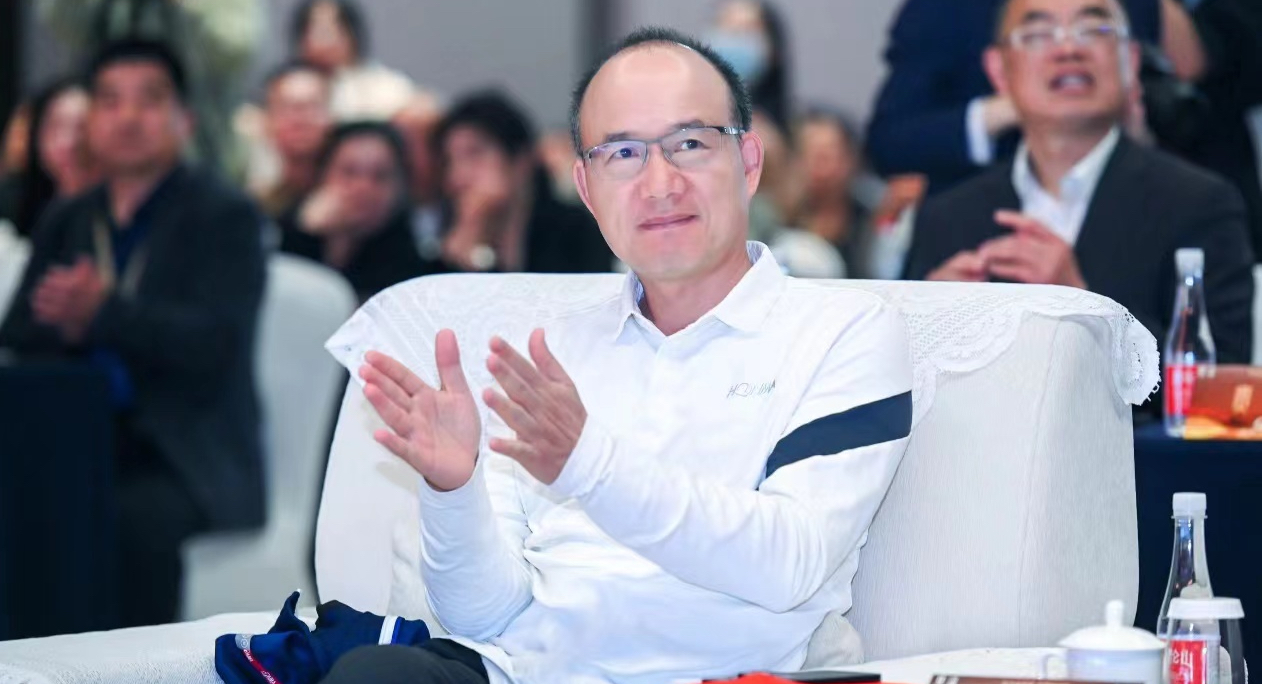 郭广昌现身经销商大会释放何信号复星国际执行总裁黄震未来重点发展